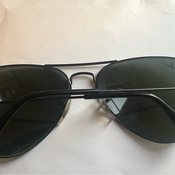 Ray-Ban Aviators - Picture 3 of 3